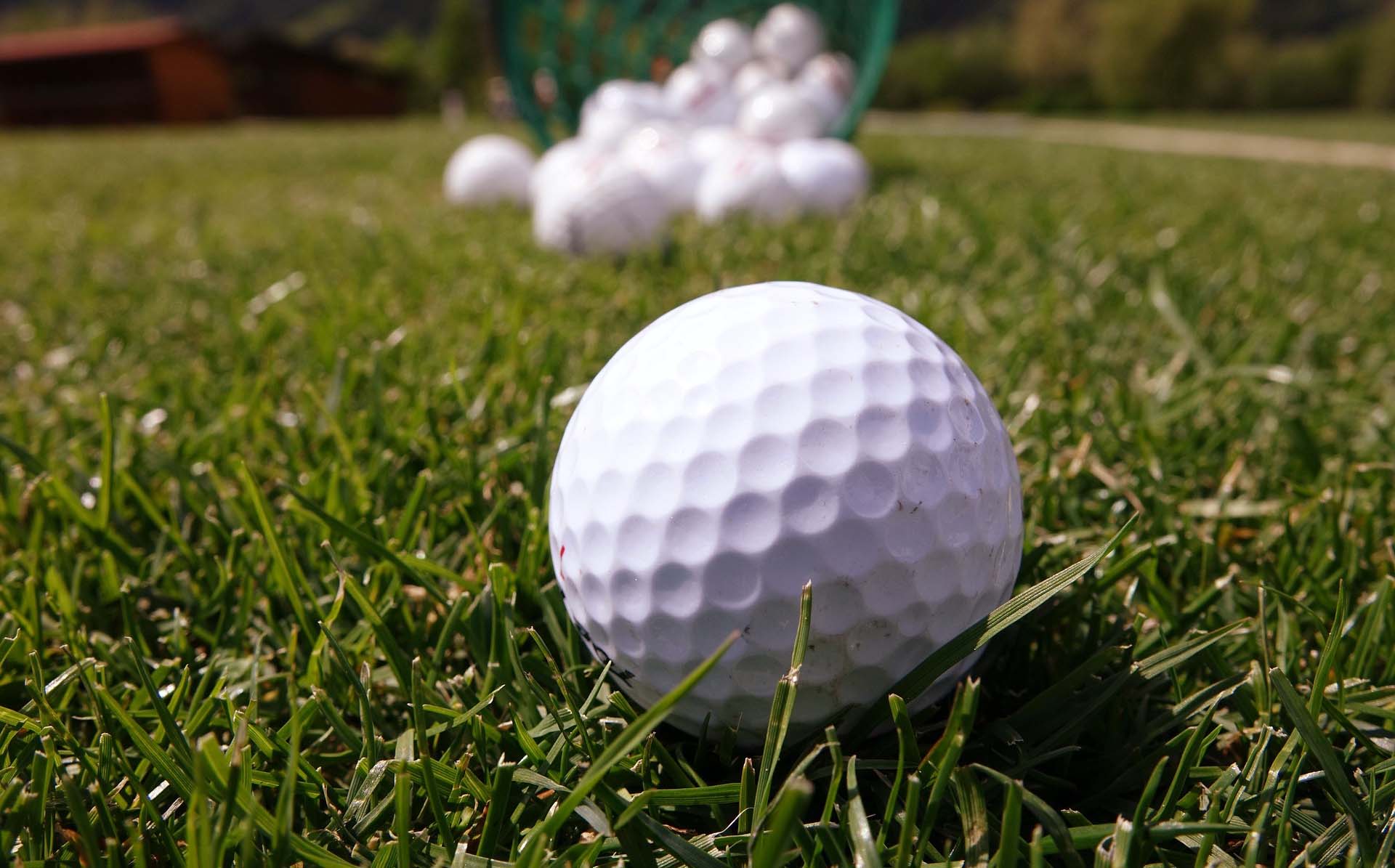 How Many Golf Balls Fit in a 5-Gallon Bucket
